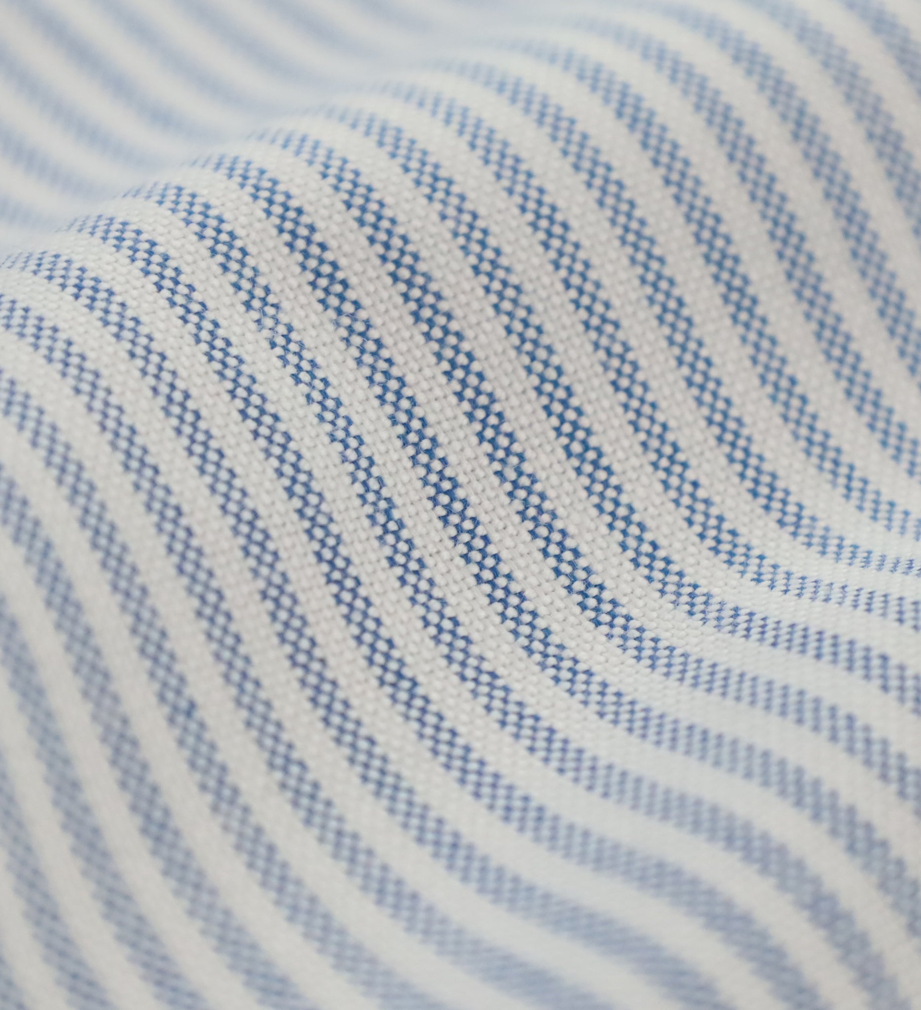 Men’s Coastal Oxford Button Down Shirt - Navy Stripe