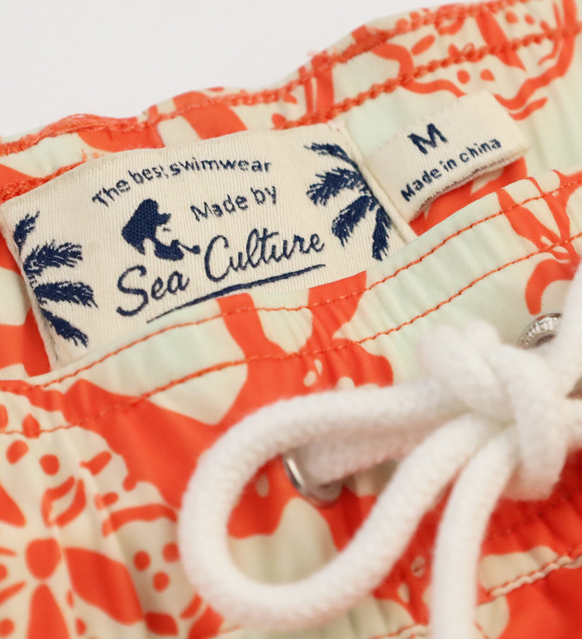 Short En Cuir 100% Corail Bel Air - Taille M, Neuf Avec étiquettes, Coupe Régulière