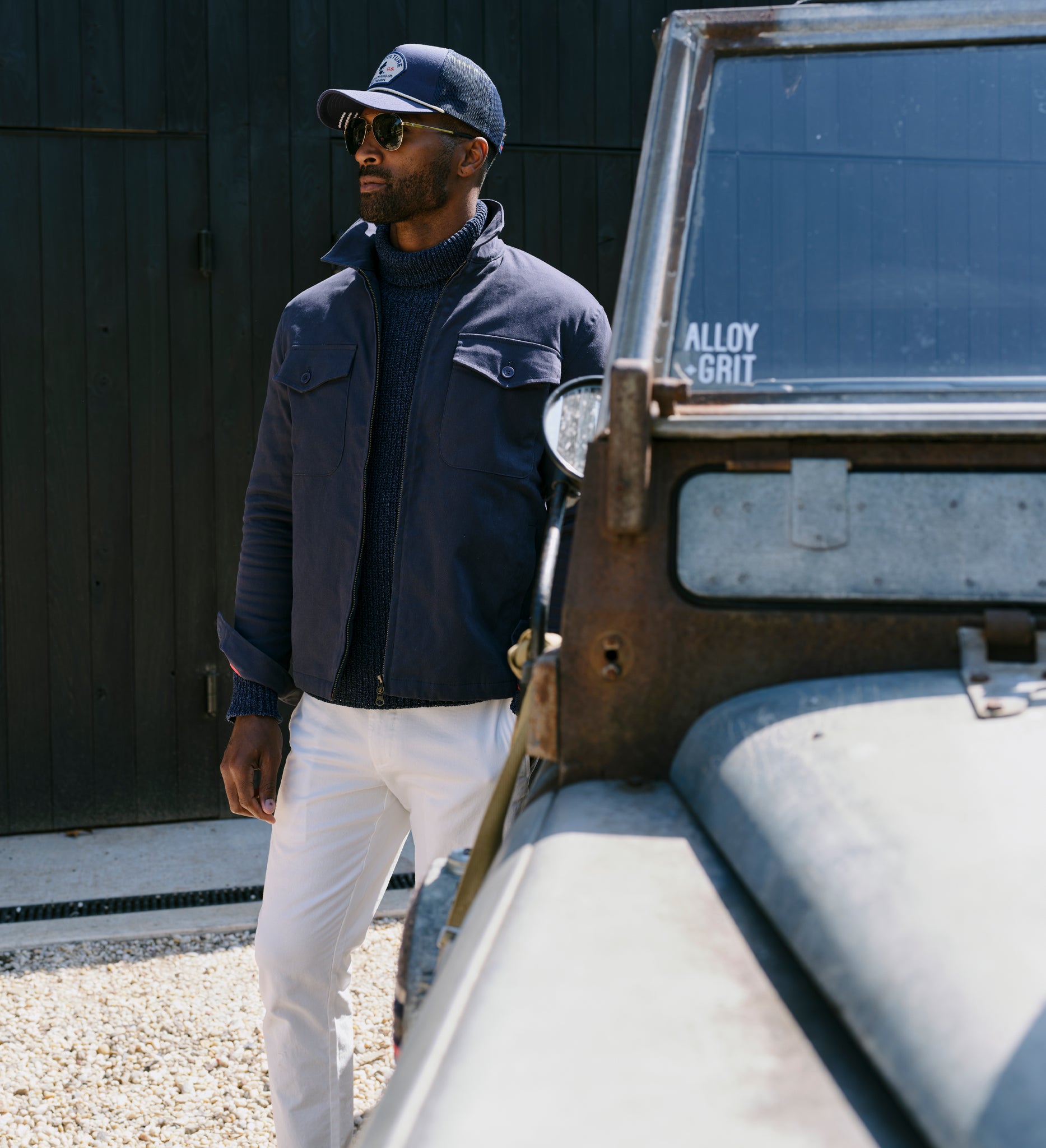 Seaport Turtleneck Sweater in Navy