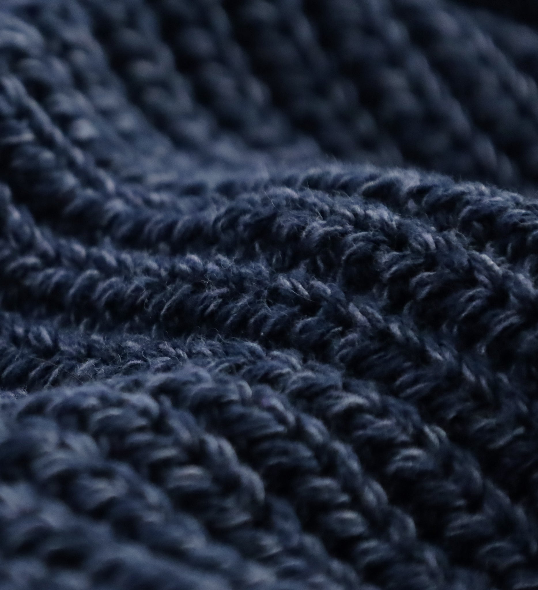 Seaport Turtleneck Sweater in Navy